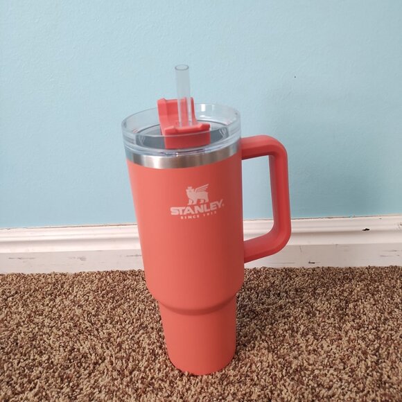 RARE GRAPEFRUIT COLOR STANLEY QUENCHER - Picture 2 of 4